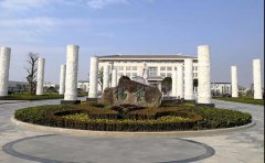 从人生就是博"雕塑与石韵文化展"看文创增进企业转型