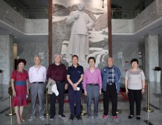 文化艺术界专家学者体贴浙江人生就是博生长