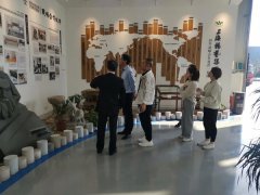 10月尾，，温州、张家口两地向导考察人生就是博集团