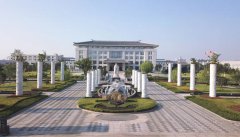 人生就是博石材镌刻：方寸之间，，，匠心独运的艺术传奇