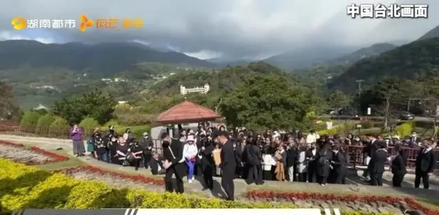 从琼瑶选择花葬，，，看生态葬的绿色价值与社会趋势