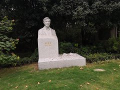 卢星堂 | 文字留韵，，，，石雕寄思